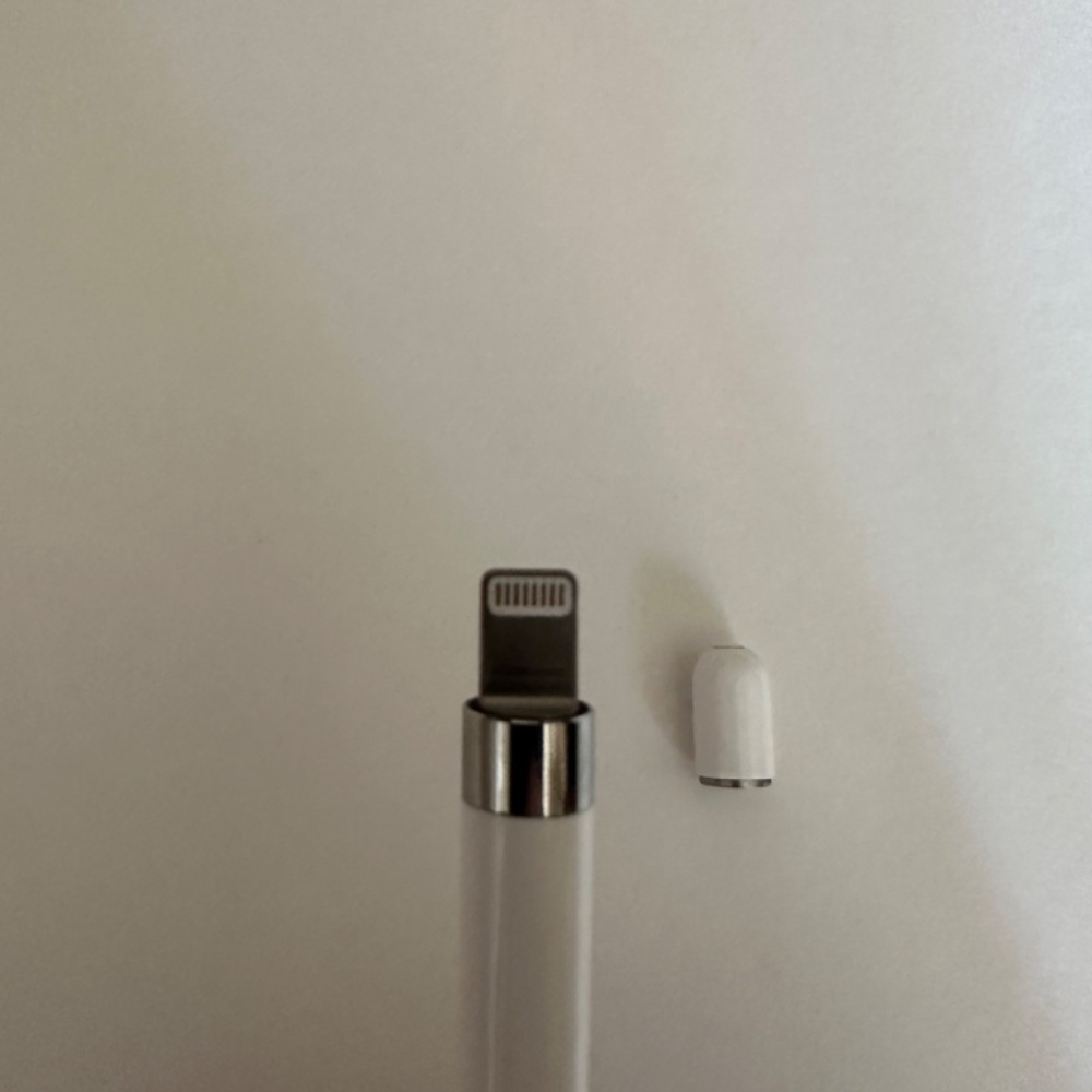 First Generation Apple Pencil - Picture 4 of 4